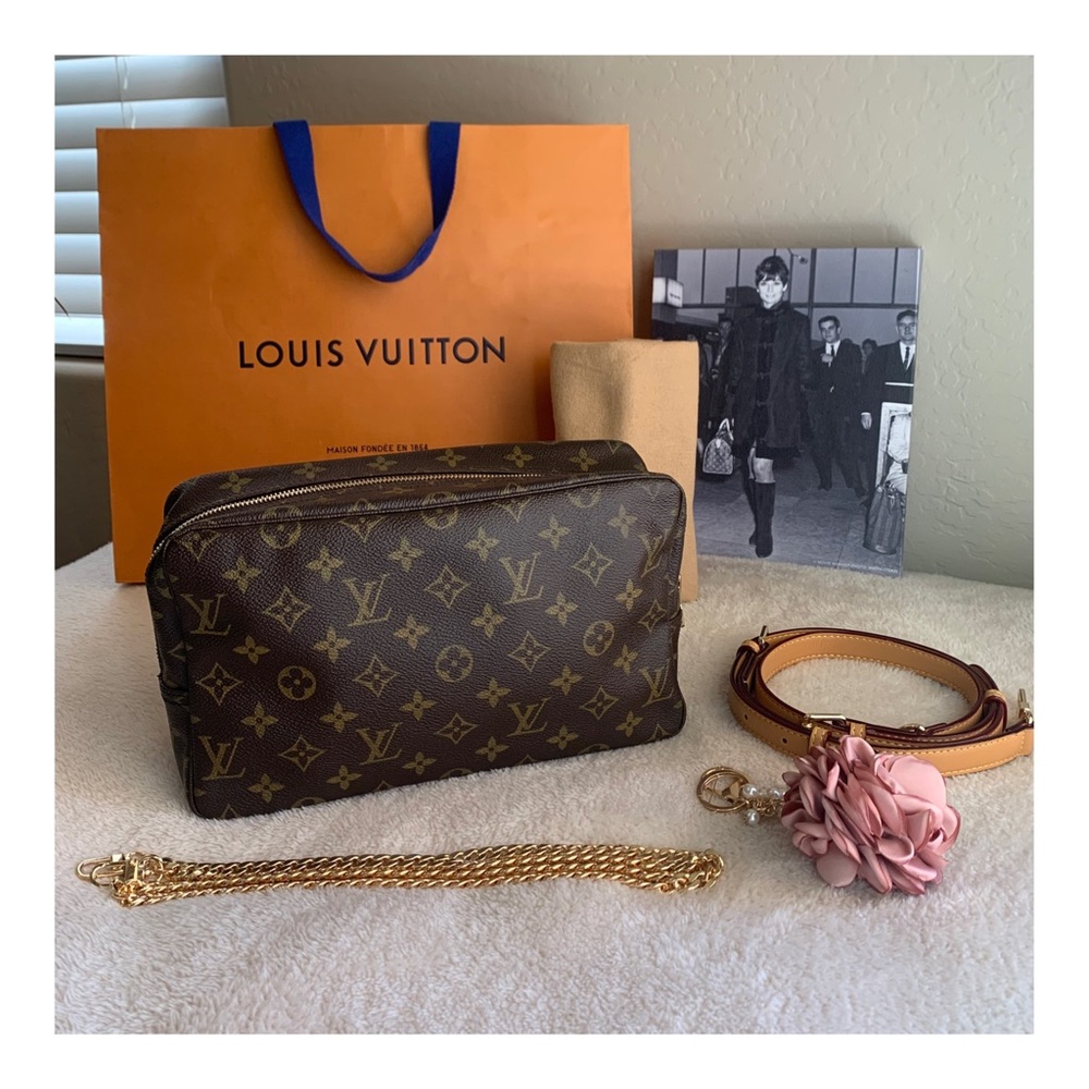 ❤️ Vintage Louis Vuitton Trousse Crossbody Bag